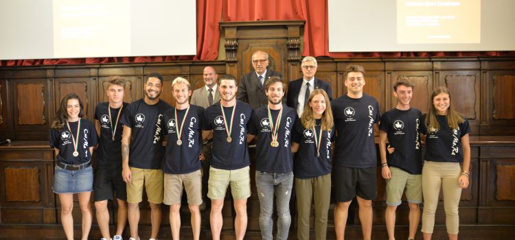 Premiati i giovani sportivi del CUS MoRe che si sono distinti nei Campionati Nazionali Universitari 2019 Premiati i giovani sportivi del CUS MoRe che si sono distinti nei Campionati Nazionali Universitari 2019